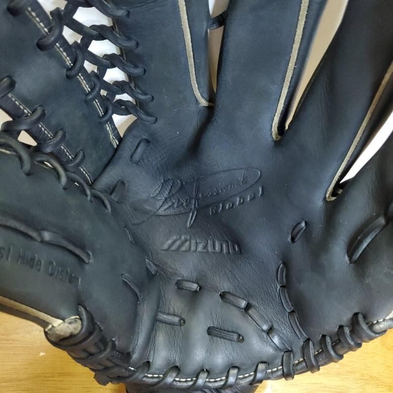 ミズノ イチローモデル 限定 グローバル版 プラチナラベル 激レア 軟式グローブ