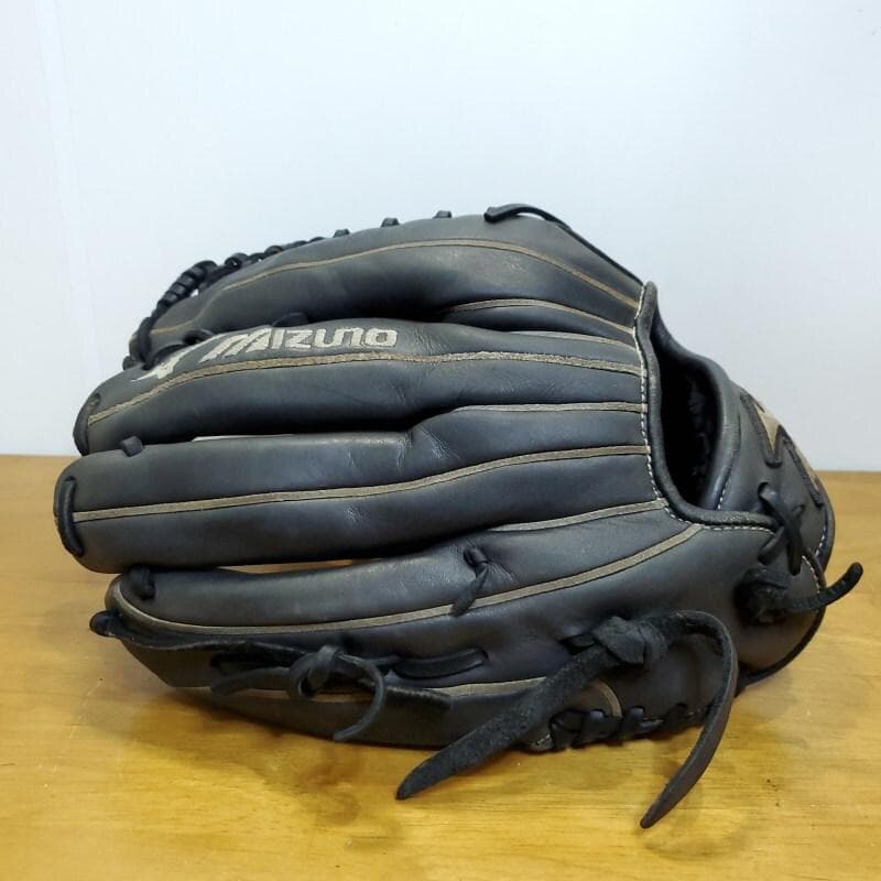 ミズノ イチローモデル 限定 グローバル版 プラチナラベル 激レア 軟式グローブ