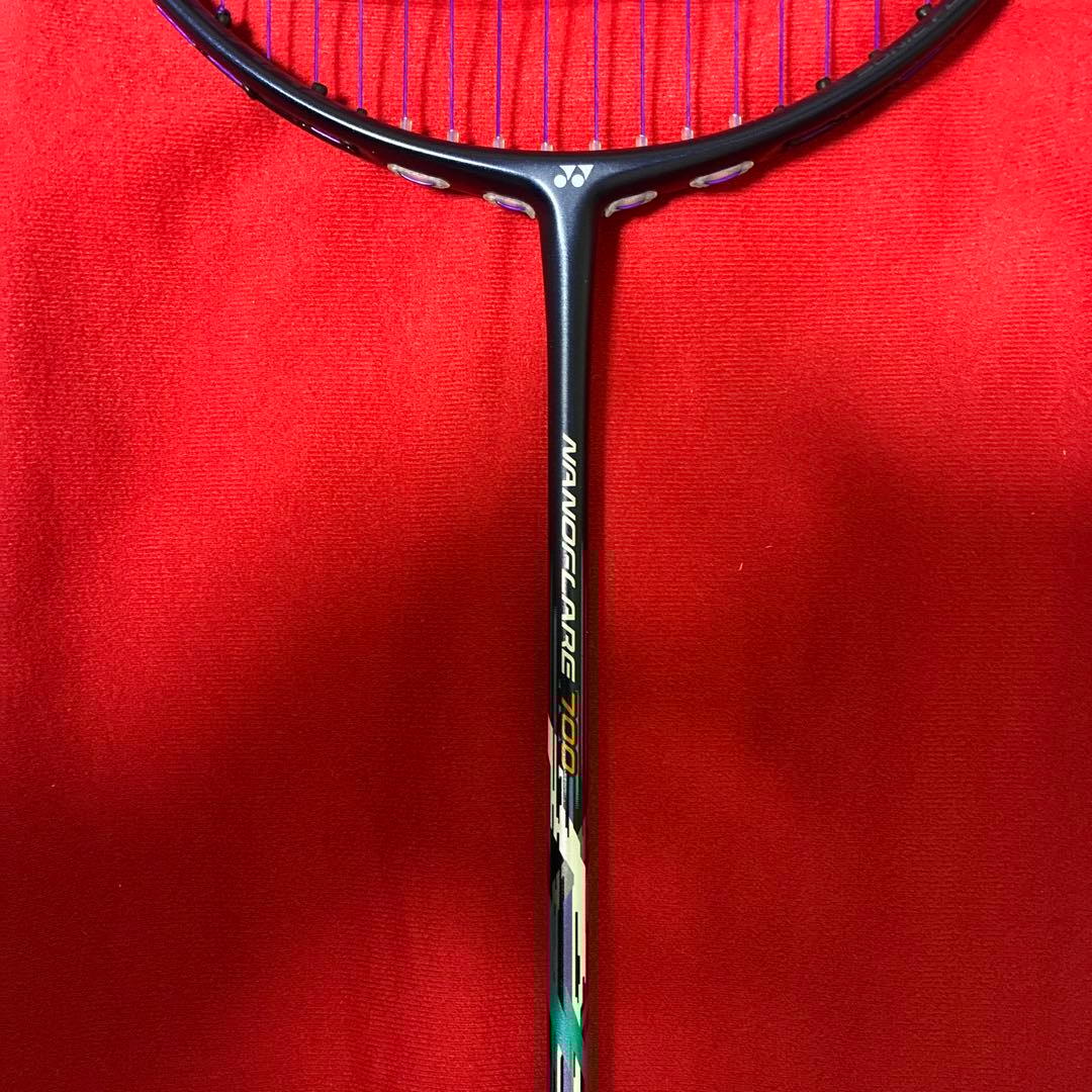 YONEX ナノフレア700 4U5 バドミントンラケット　「値下げ交渉可」