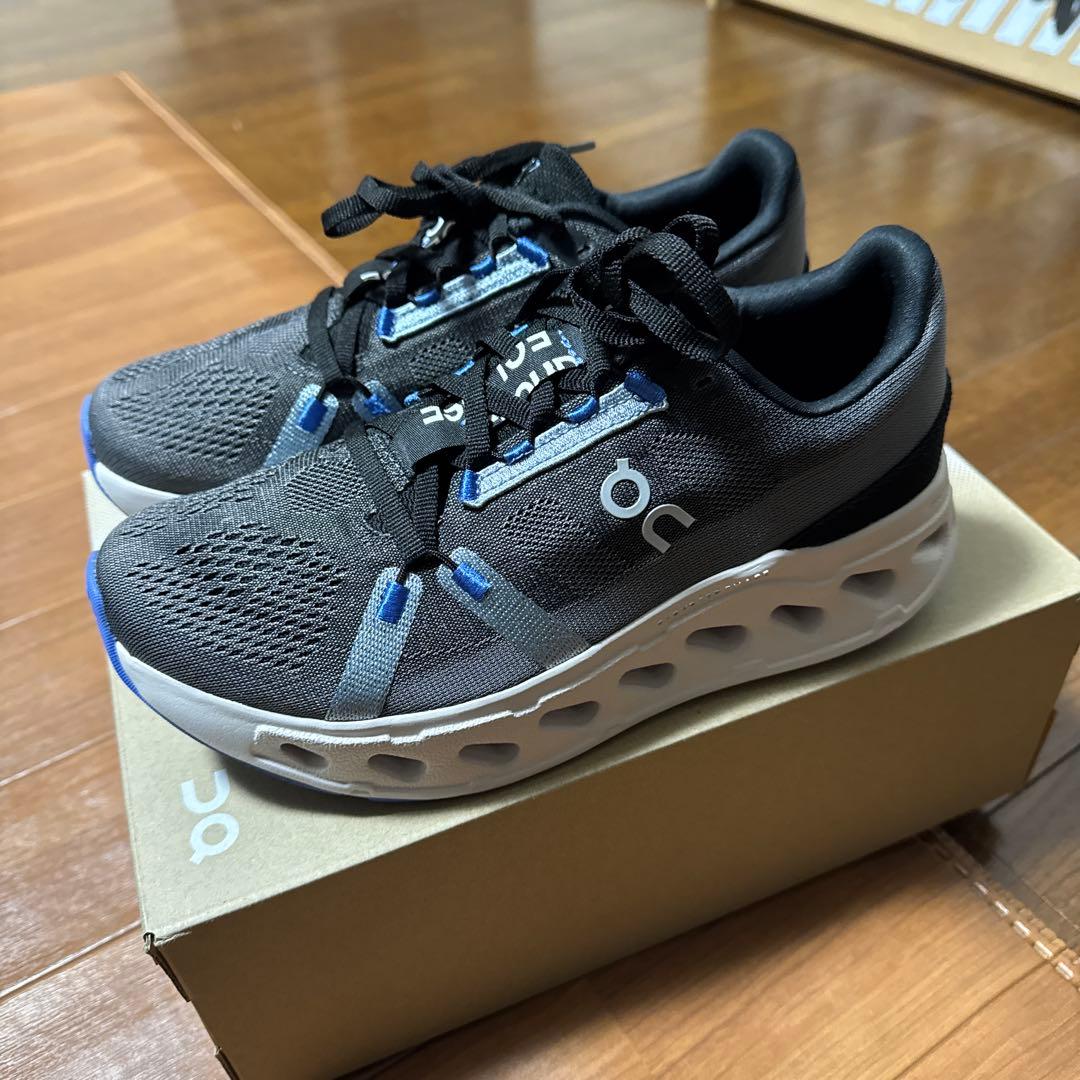 onオン クラウドエクリプス ブラック×フロスト25㎝新品未使用品