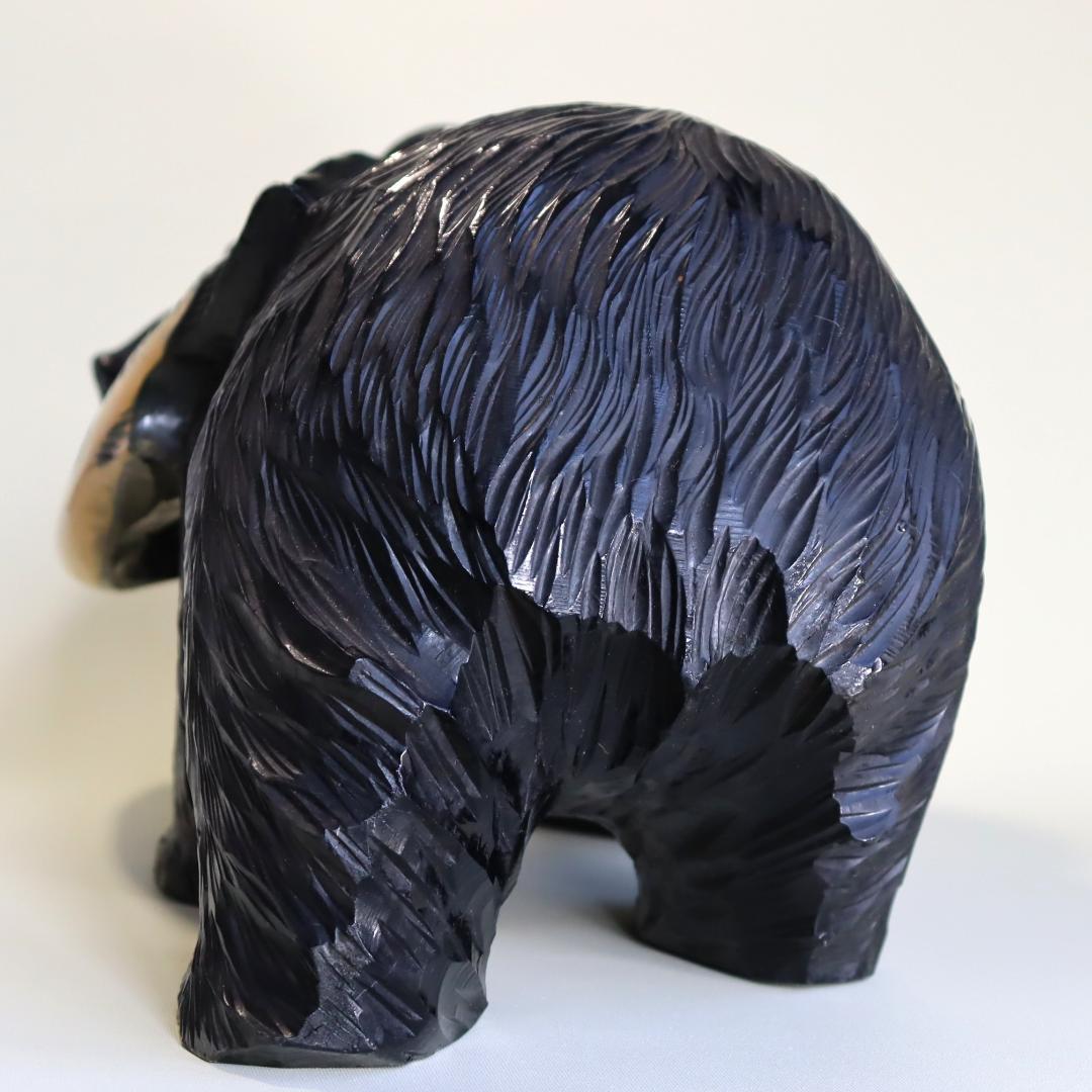 木彫り熊　斎藤実光 作