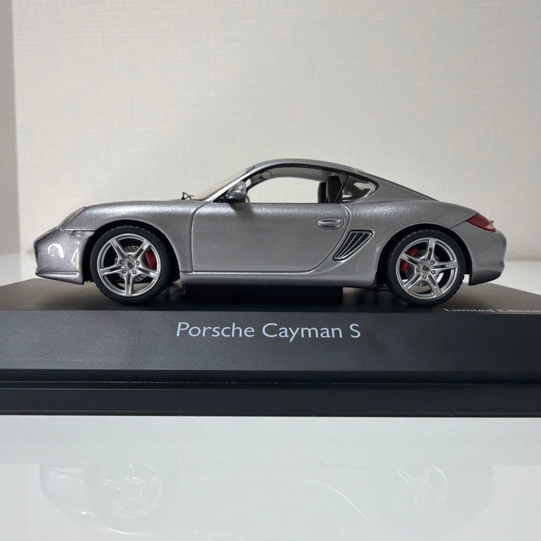 ミニカー 1/43 Porsche Cayman S / Schuco