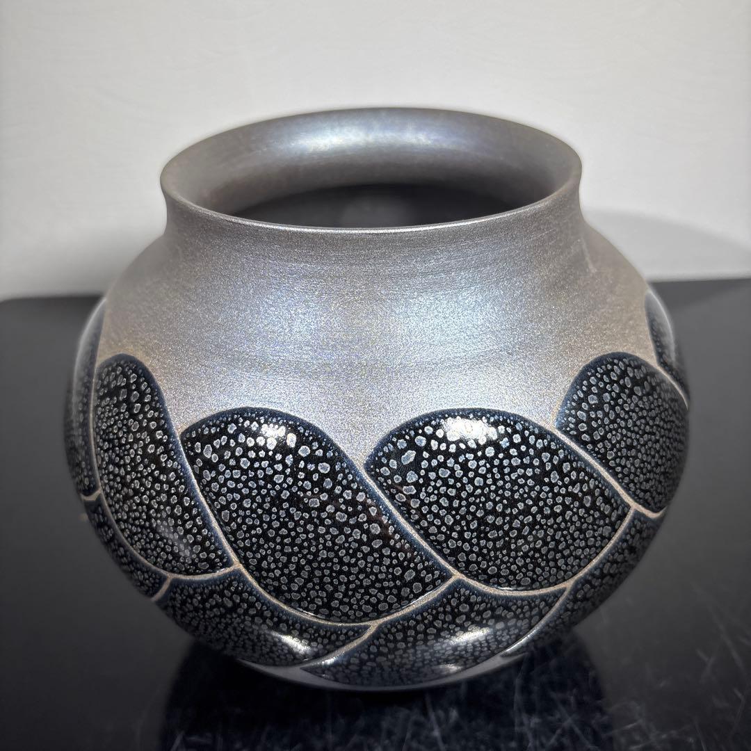 真作　希少作　久田重義　油滴三ッ編文花器