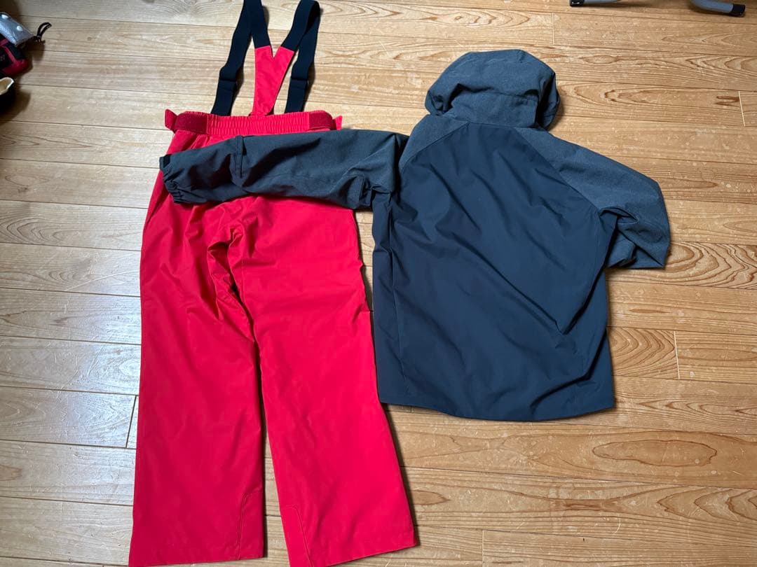 デサント　メンズスキーウェアSサイズ