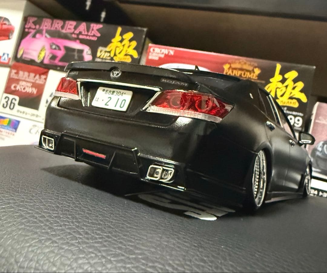 アオシマ ROJAM GRS214 クラウン アスリート VIPcar