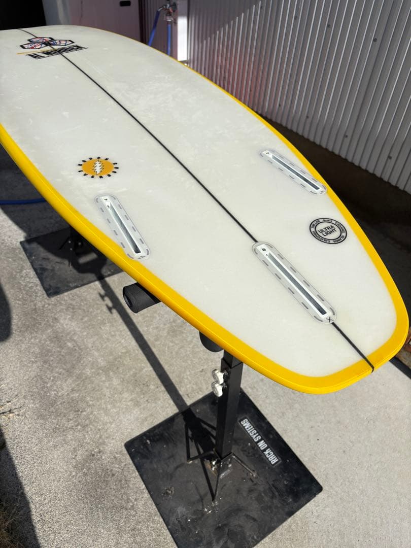 AL MERRICK HAPPY EVERYDAY 5.6 ショートボード