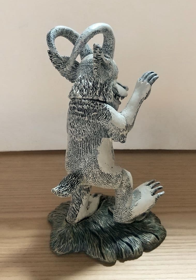 【☆希少☆】センダック・かいじゅうたちのいるところフィギュア