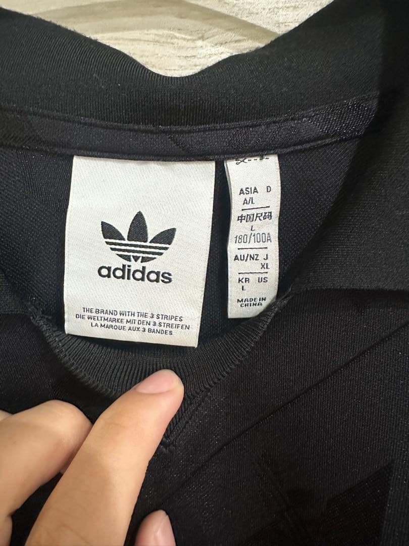 adidas マンチェスターユナイテッド　ブラック レッド 長袖シャツ XL