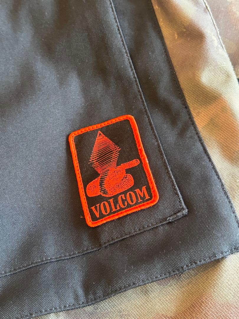 VOLCOM ボルコム スノボウェア 上下セット メンズM ZIPTECH 迷彩