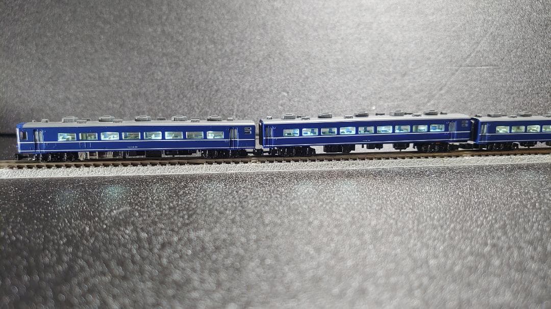 ロクハン Zゲージ DD51+国鉄14系 特急形客車 6両セット（室内灯取付済）