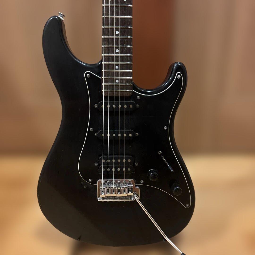 YAMAHA RGS 112P ブラック色 エレキギター アーム付 新品弦張替済