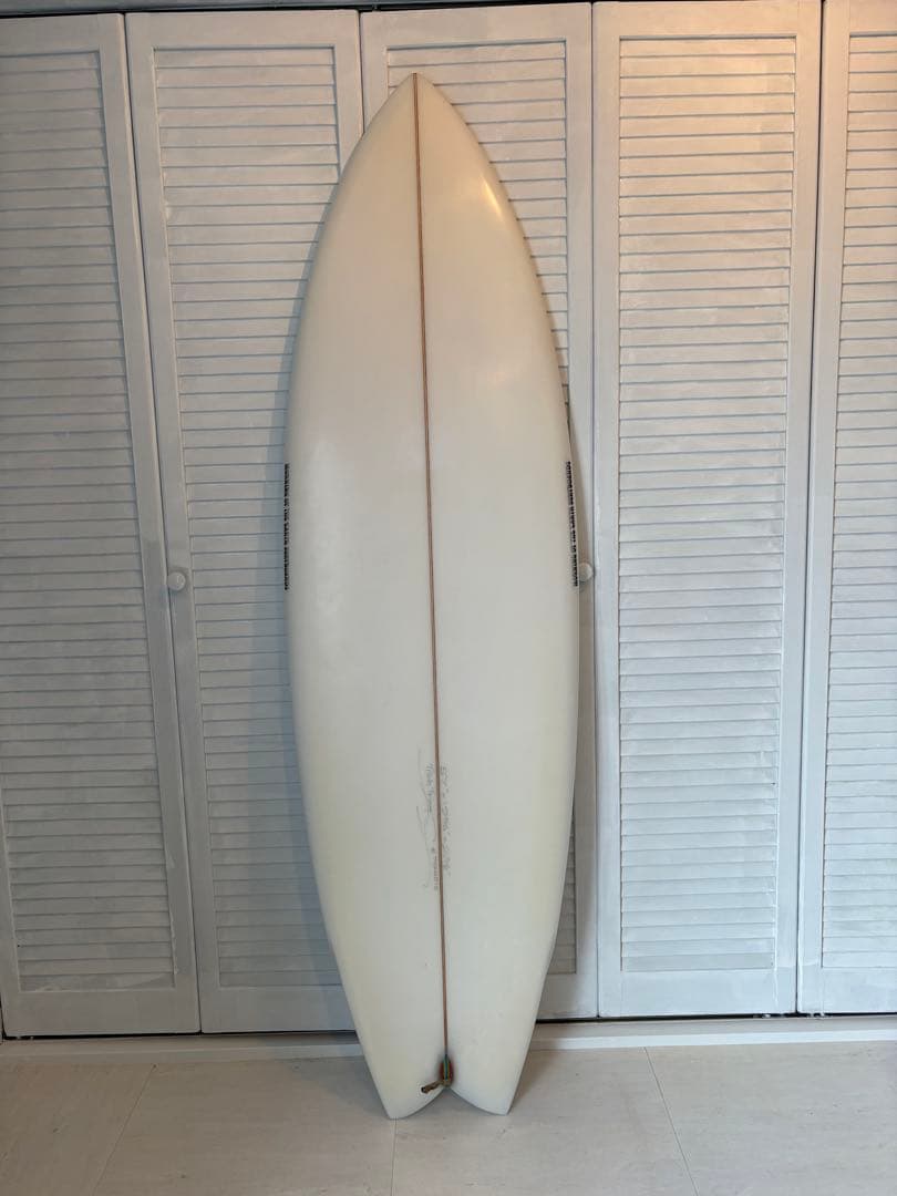 Morning if the earth surfboard 引き取りのみ