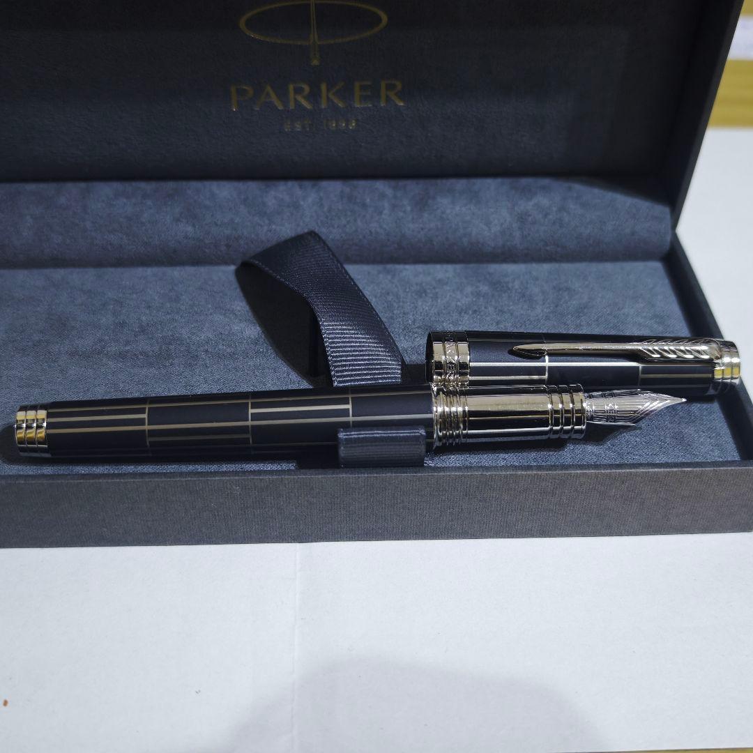 万年筆　Parker パーカー　プリミエ　ブラックシズレCT F