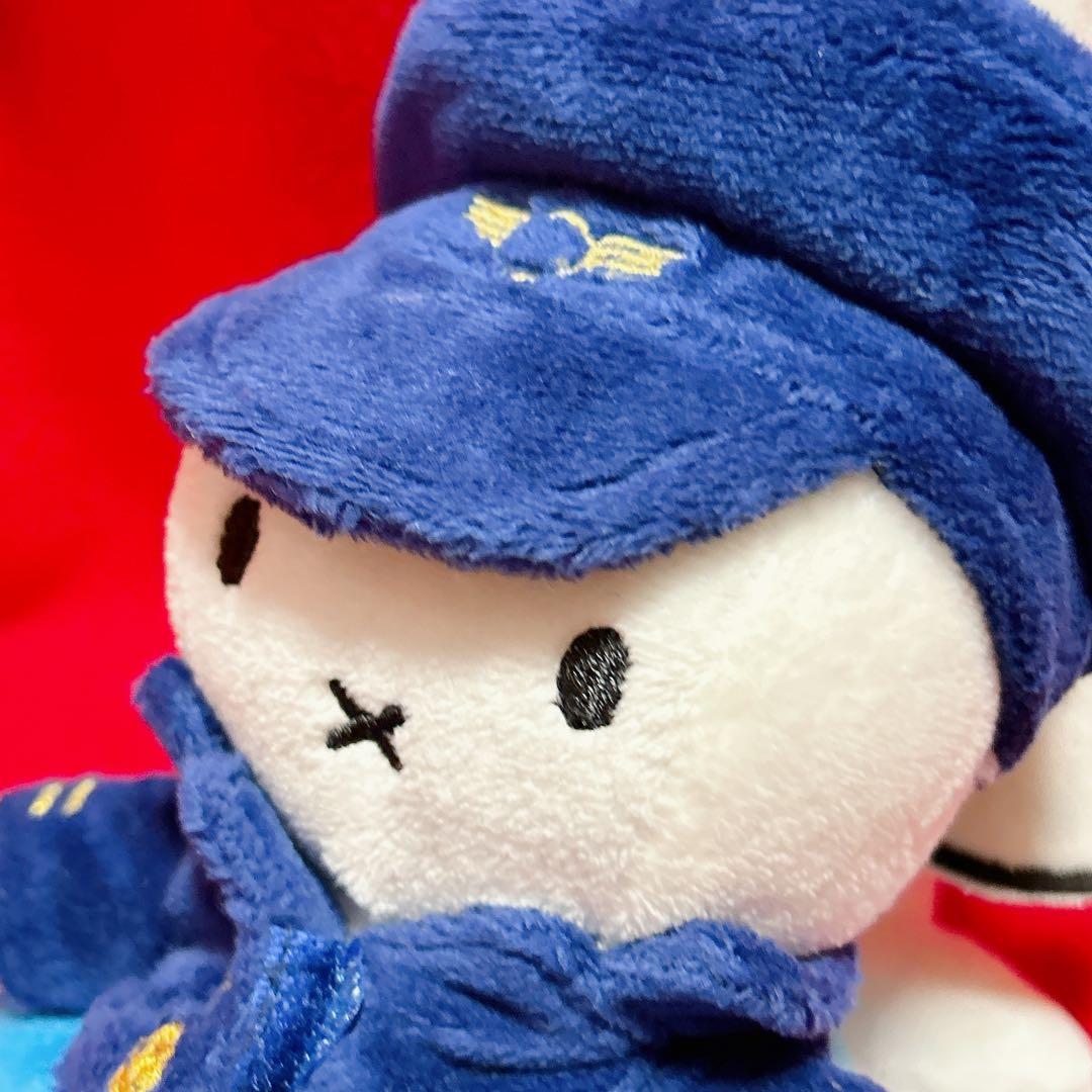 ミッフィー オランダ航空 KLM 飛行機 機長 パイロット ぬいぐるみ