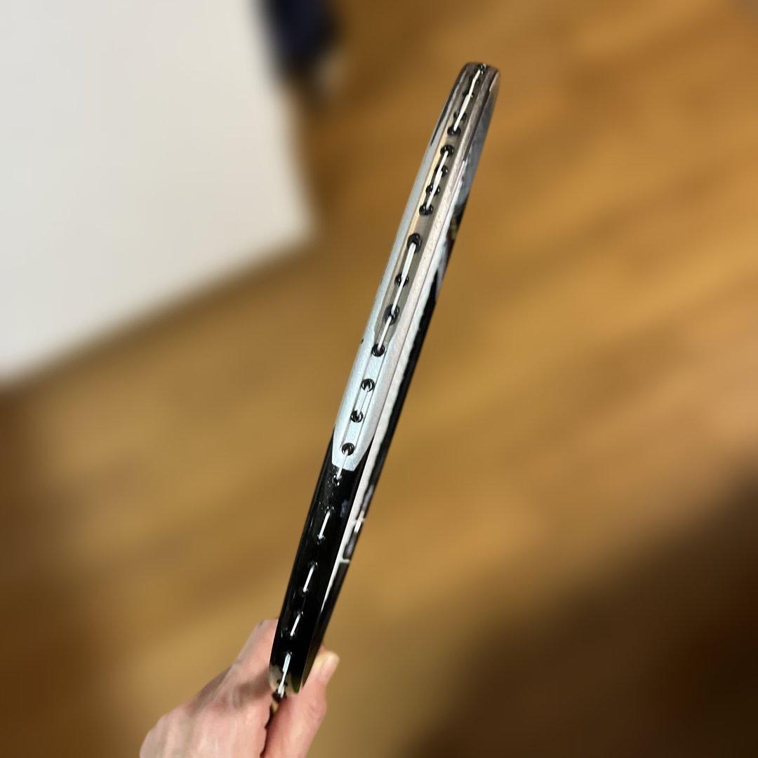 ヨネックス　ラケットARMORTEC800