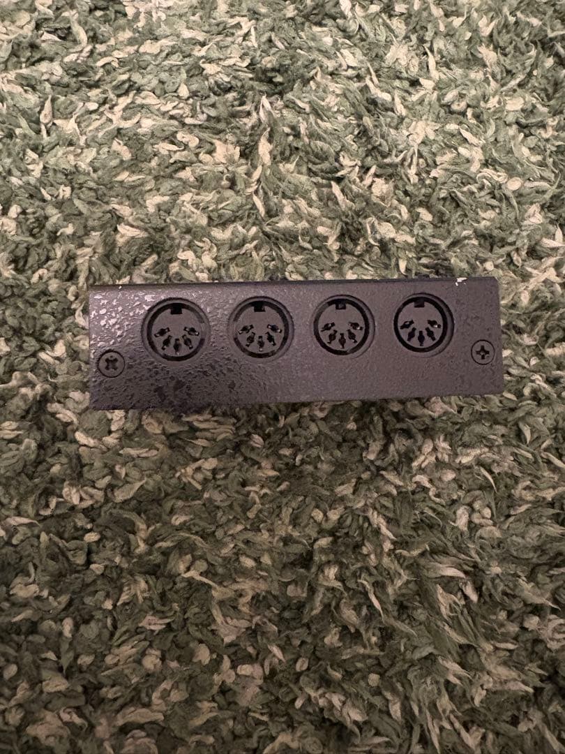 FREE THE TONE MB-5 MIDIスルーボックス