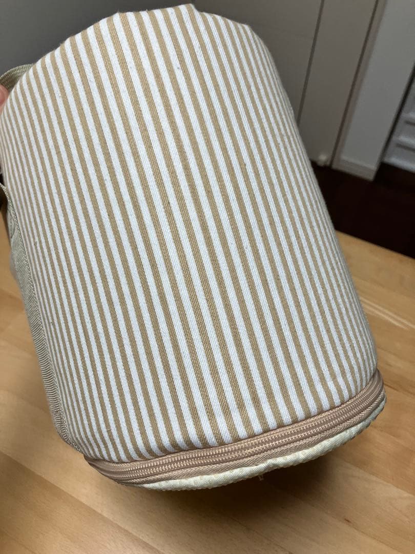 moncheri モンシェリ キャリーバッグ　カーシート ドライブ 小型犬