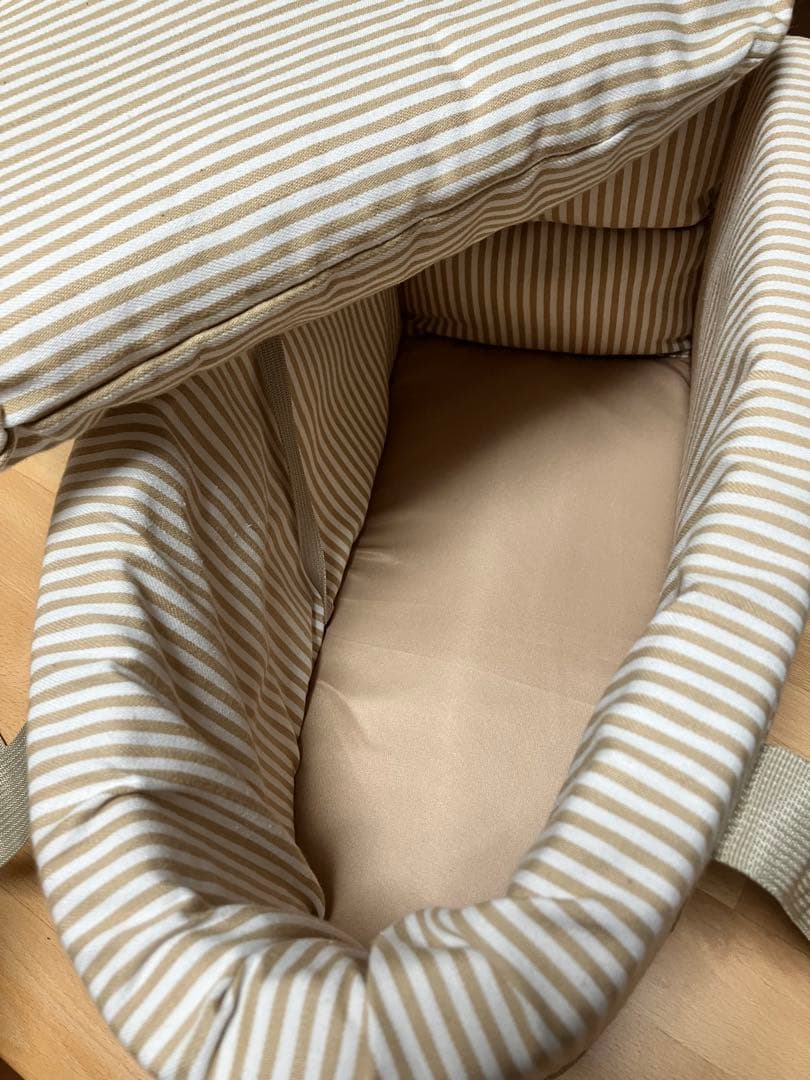 moncheri モンシェリ キャリーバッグ　カーシート ドライブ 小型犬