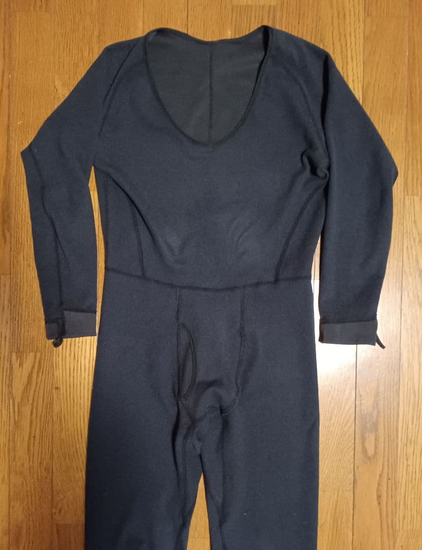 SURF8　ウェットスーツ インナー 　J-SKIN PLUS Mサイズ