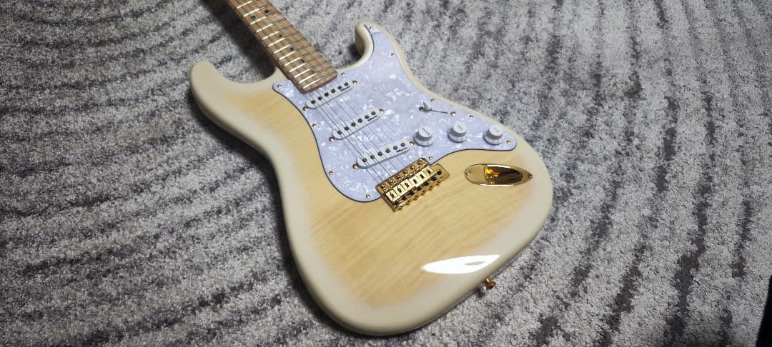 【新品】Fender Richie Kotzen リッチーコッツェン ストラト