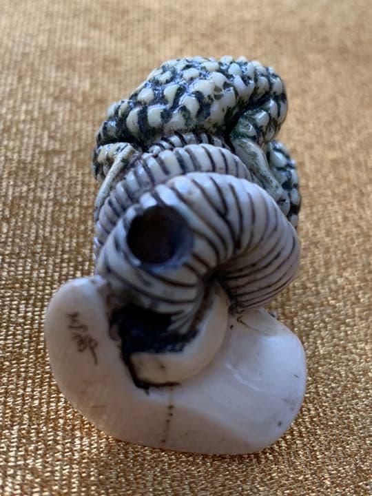 時代物　マンモス　根付 蛙 カエル カタツムリ　蝸牛在銘あり　和装