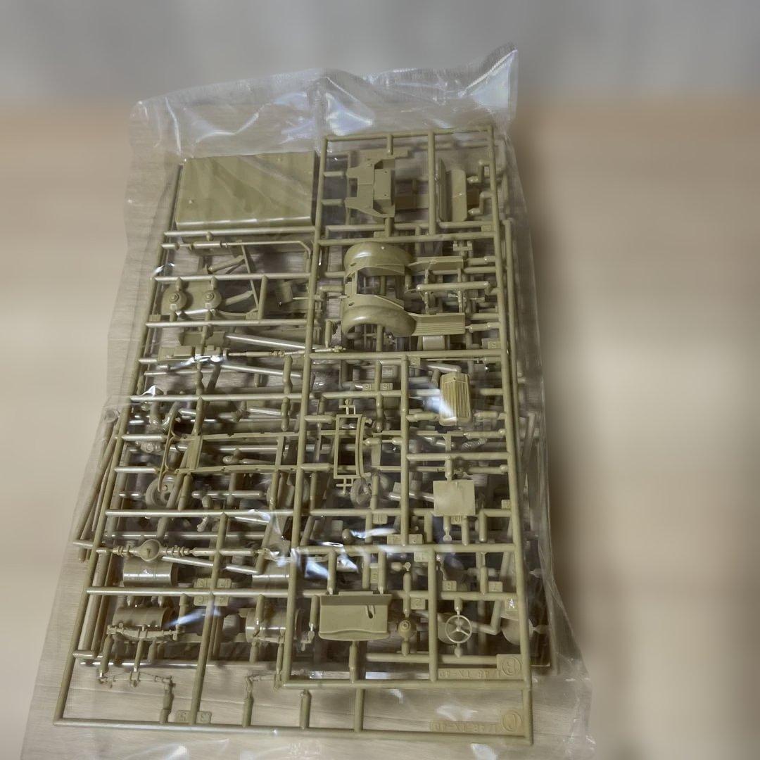 昭和陸軍航空補給情景｜九五式×いすゞ燃料車 1/48. Ln447