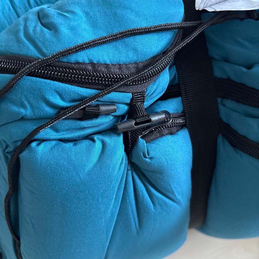 Coleman　寝袋シュラフFAMILY 2in1/C5 箱付き　コールマン