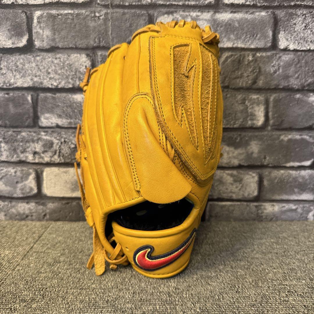 ナイキ シグネチャーモデル 松坂大輔モデル 軟式用グローブ