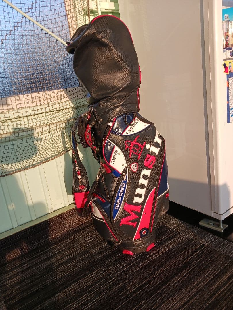 【希少】 おしゃれなトラベルカバー付　Munsingwearキャディバッグ