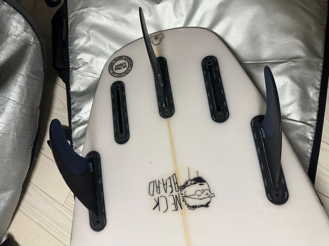 アルメリック　ネックベアード　5'7