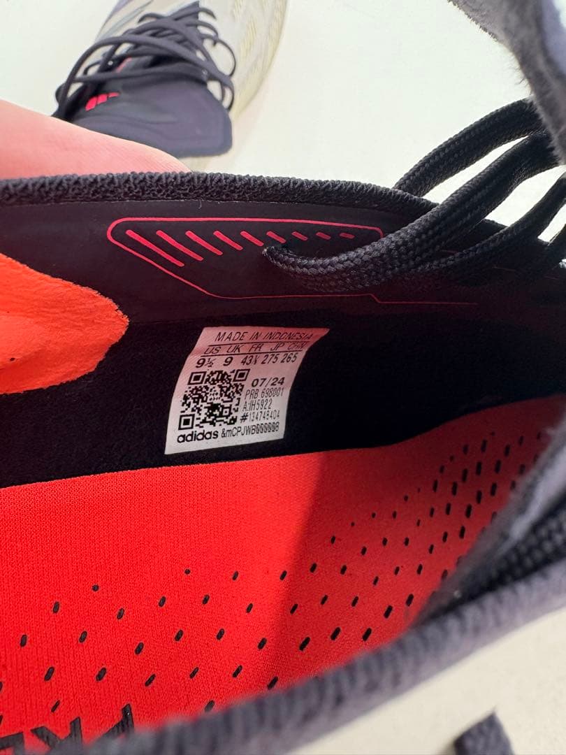 アディダス　サッカー プレデター ELITE ロー HG/AG /土・人工芝用