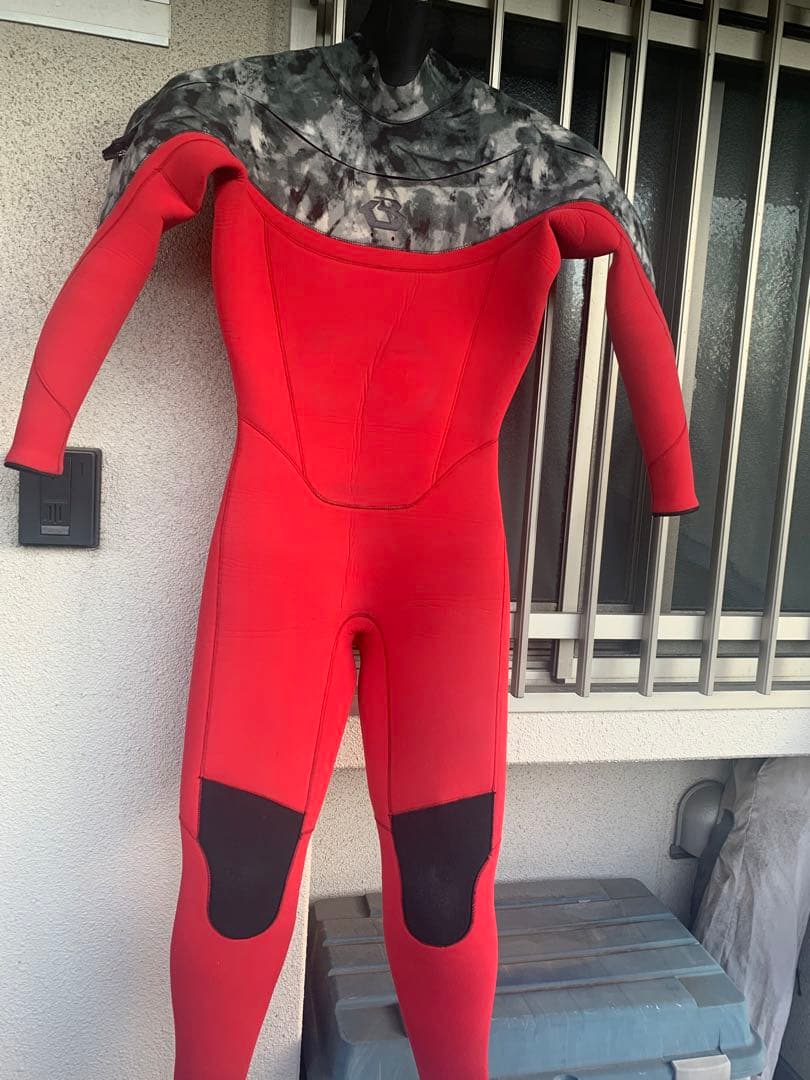 【超美品】BEWET冬用5×3ウェットスーツ