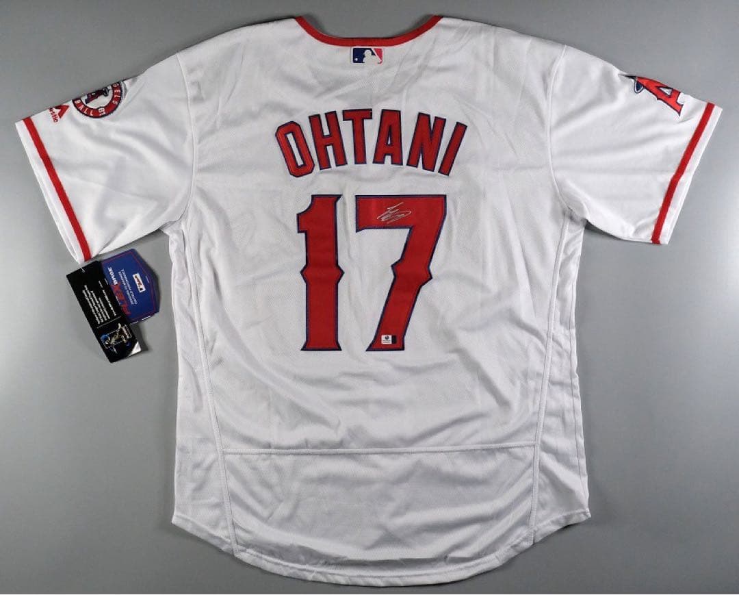 大谷翔平 エンゼルス時代 初期型直筆サインジャージ・ユニフォーム/山本由伸