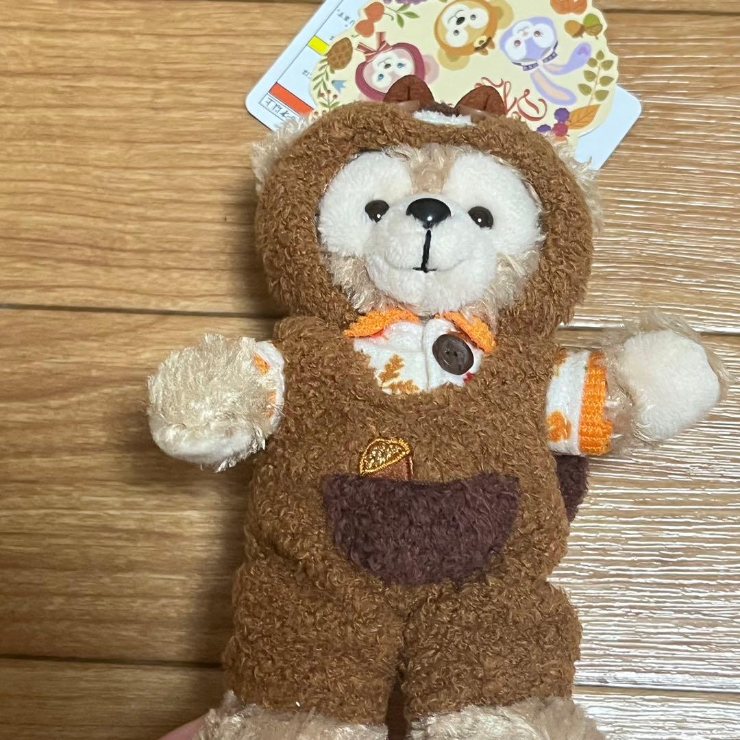 秋のぼうけん　ダッフィー フレンド　ぬいぐるみバッジ