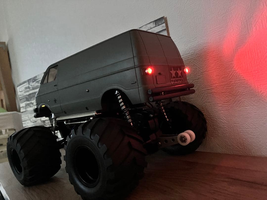 TAMIYA ランチボックス　遊び心ミリタリー風　CW-01シャーシ