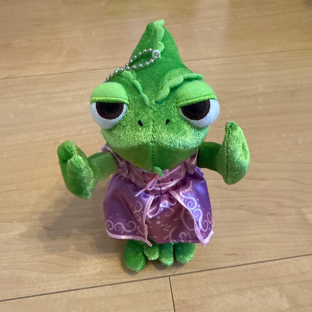 パスカル　キーチェーン　ラプンツェル　ディズニーストア　レア