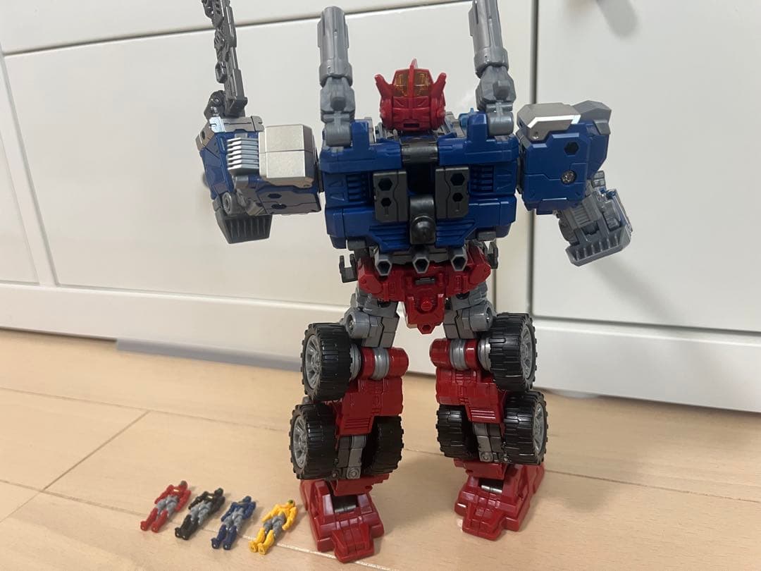 DA-92鎧装合体　パワードコンボイ ダイアクロン