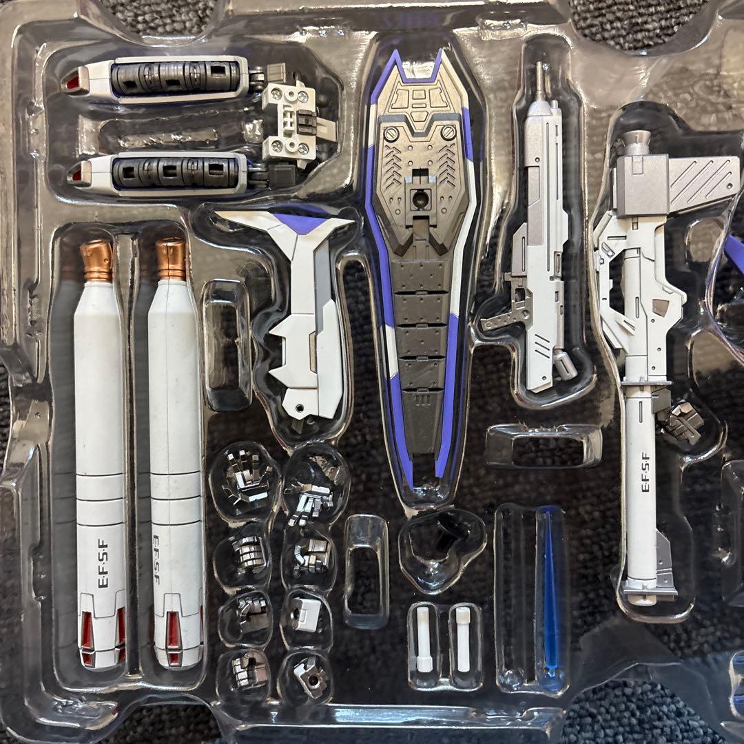 L ROBOT魂　Hi-νガンダム