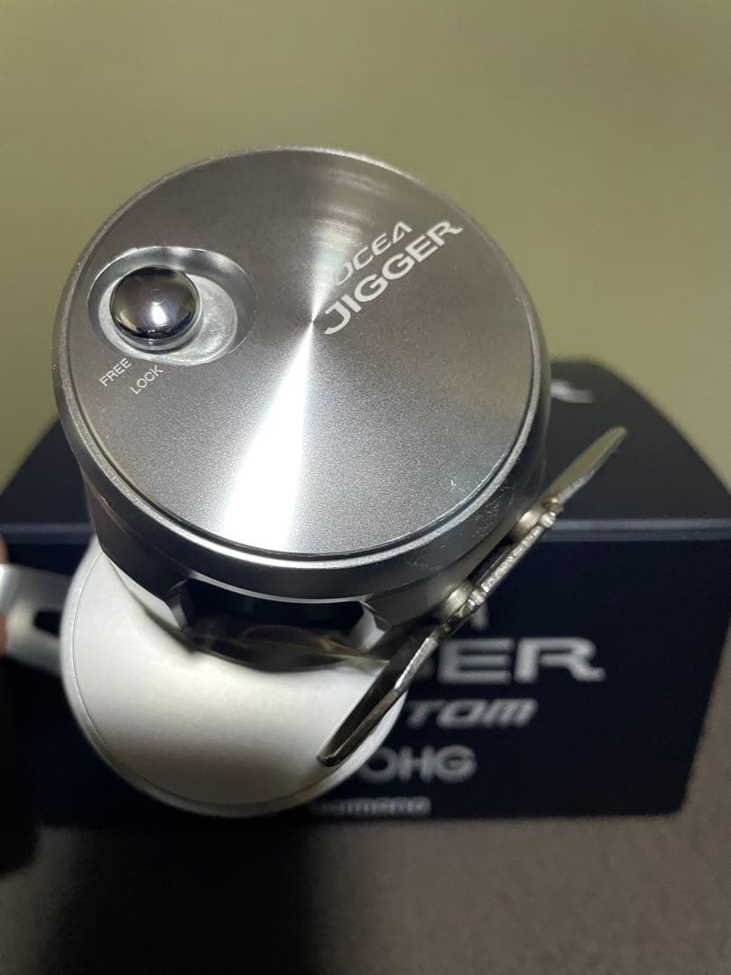 リール SHIMANO OCEA JIGGER2000HG