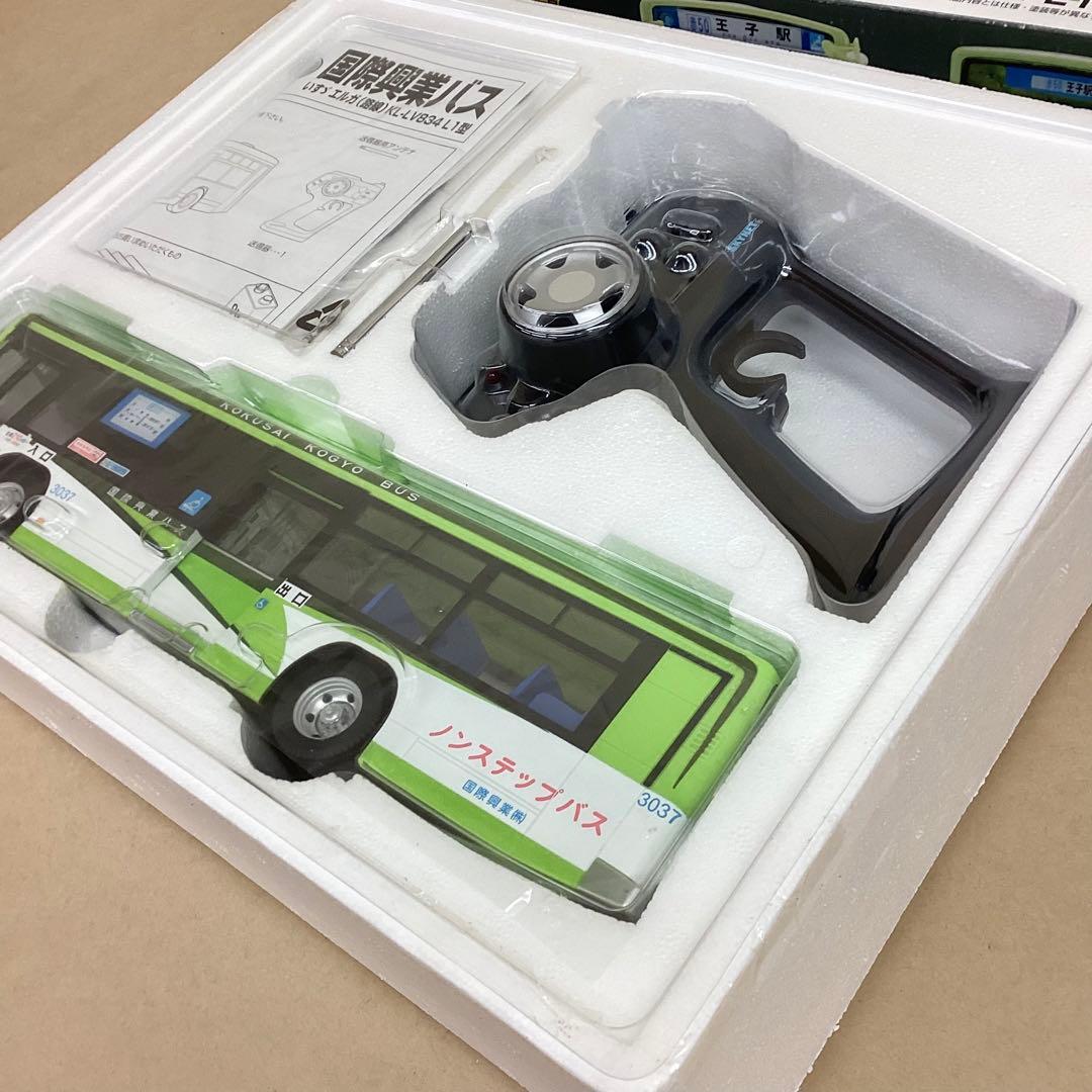 スカイネット1/32 R/Cバス 国際興業 いすゞエルガ KL-LV834L1型