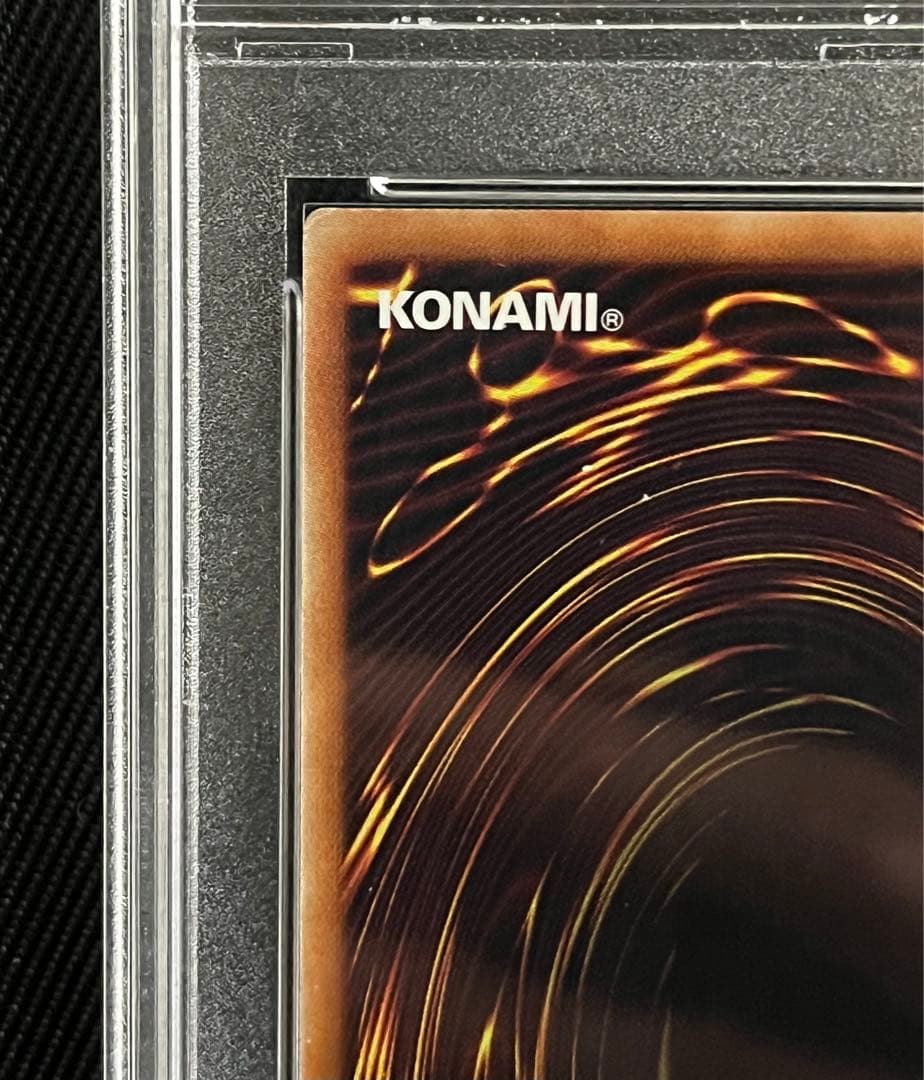 遊戯王　ブラックマジシャンガール 20thシークレットレア PSA10