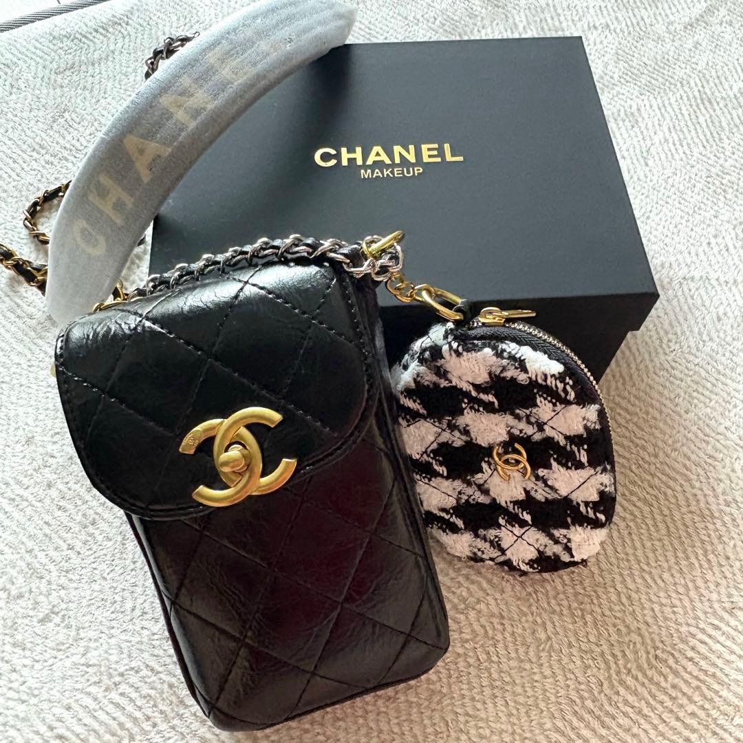 CHANEL VIP シャネル 非売品 キルト スマホ　ショルダー　ケース