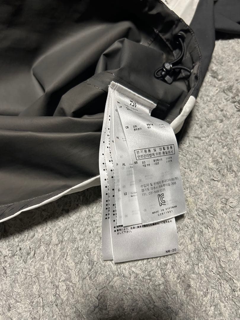 Daiwa GORE-TEX フィッシングスーツ上下セット