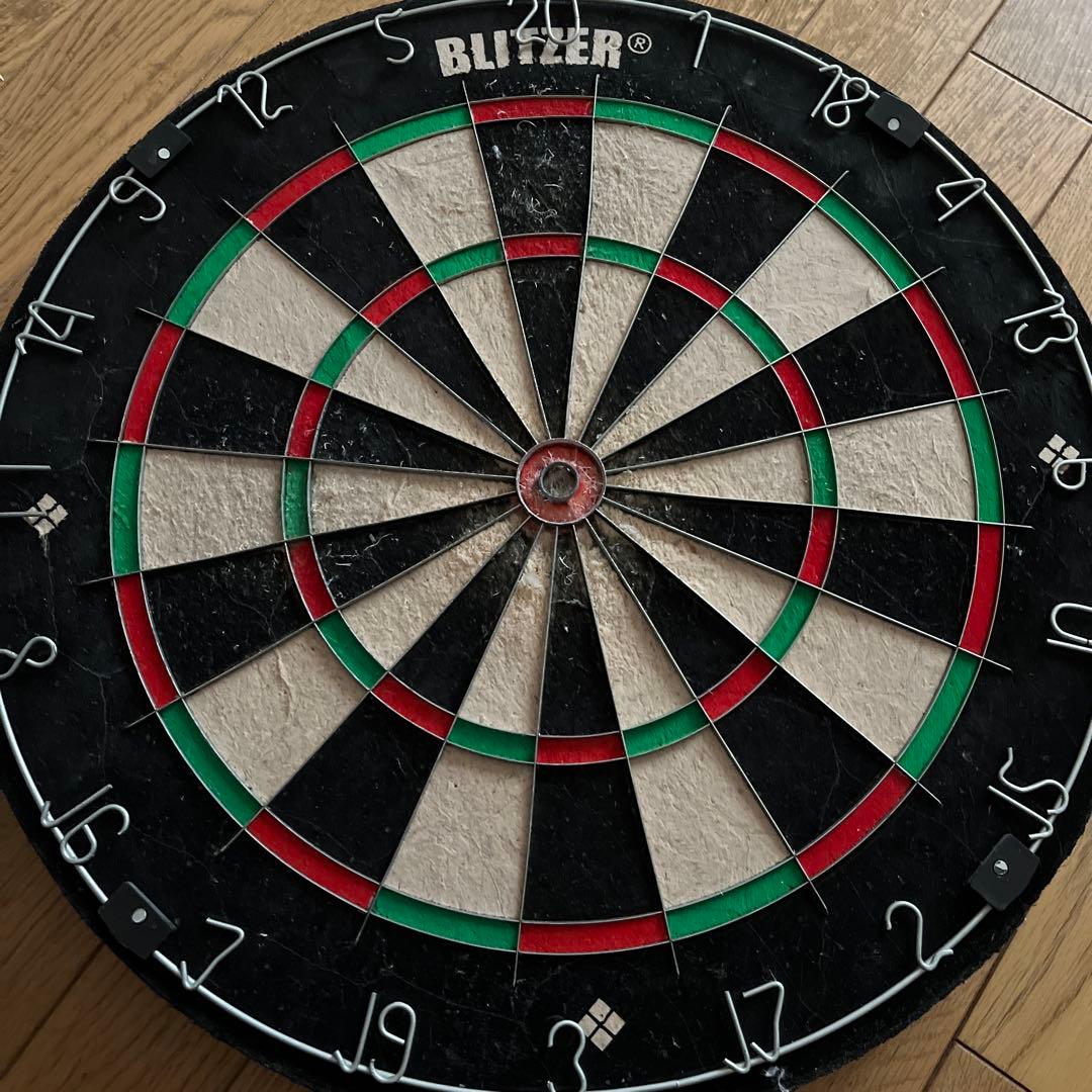 BLITZER ハード　ダーツボード　2つ　ブリッツァー