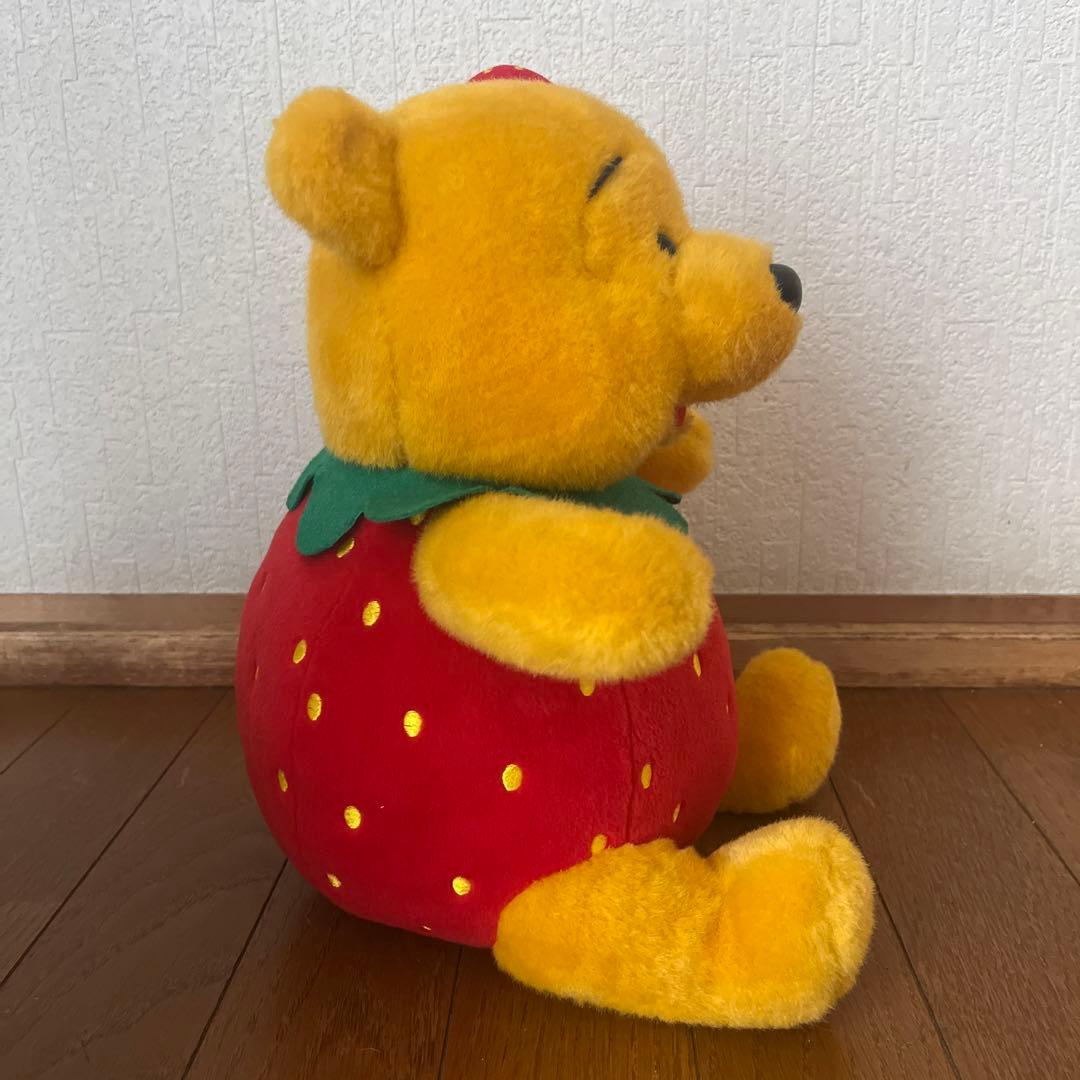 希少！レトロ　プーさん　ぬいぐるみ　いちご
