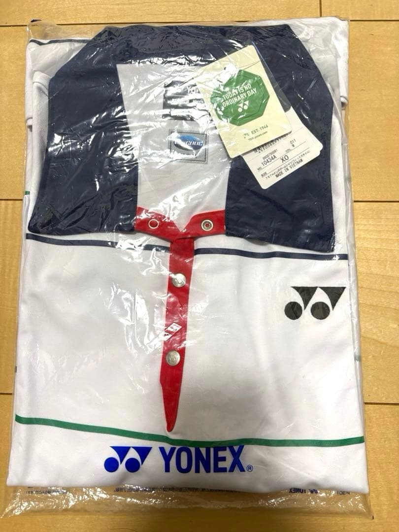 ヨネックス YONEX バドミントン ウェア 10434A ホワイト　XOサイズ