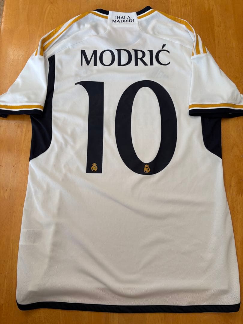 正規品 中古 極美品 レアルマドリード 23/24 モドリッチ インポートL