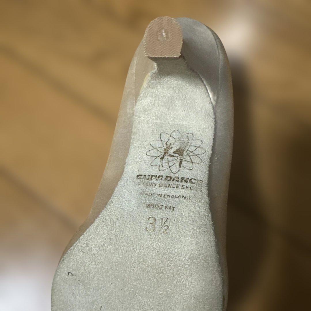 SUPADANCE シルバー ベージュ　ダンスシューズ 3½