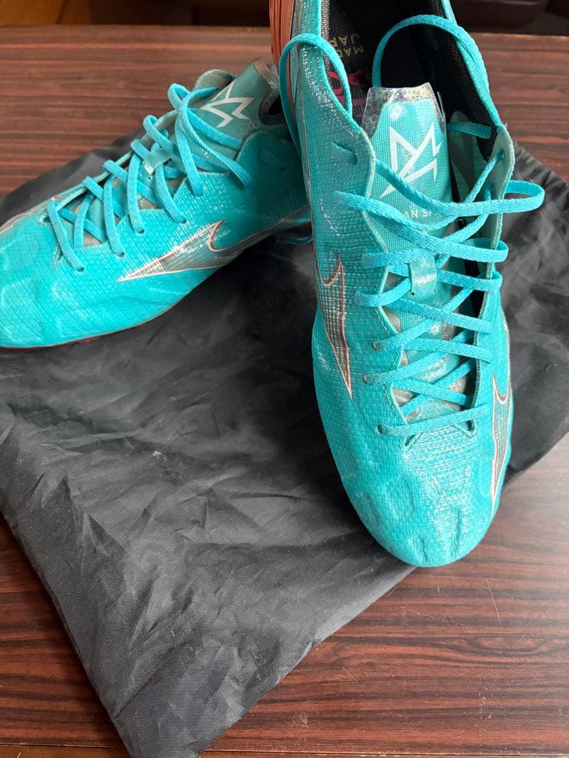 Mizuno Morelia Neo III アクアブルー