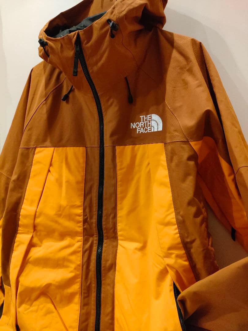 新品 THE NORTH FACEザノースフェイス　スキー&スノーボードウェア
